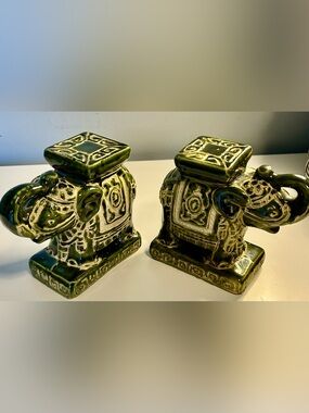 Vintage Green Ceramic Elephant Bookends Pair 
Asian Style Shelf Decor